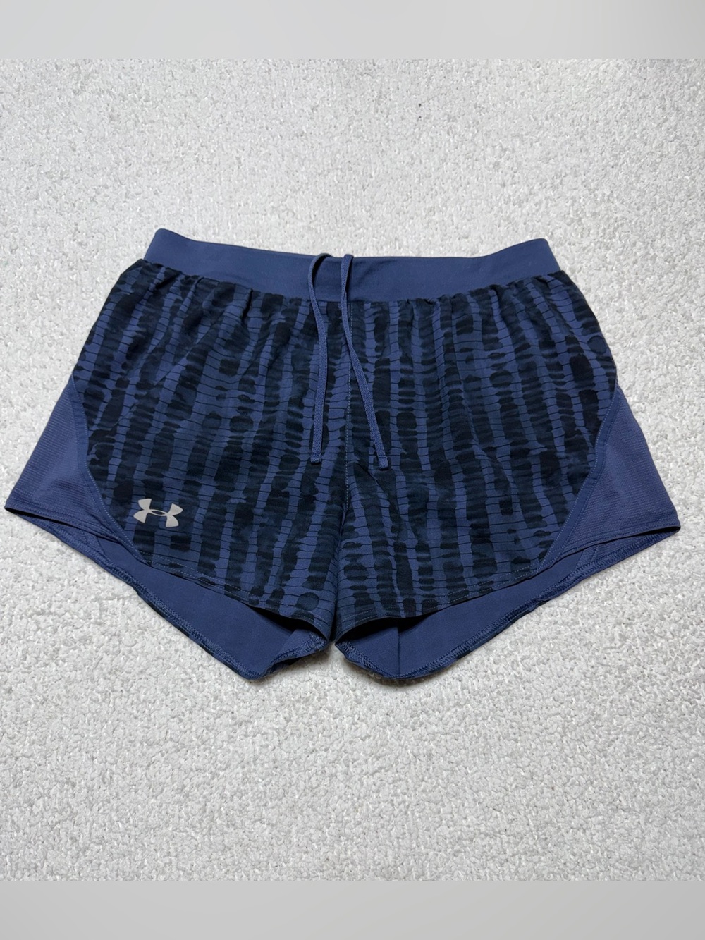 Under Armour HeatGear Running Shorts Blue Pattern Size Small